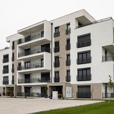 Kinga Apartman Dunajska Streda Ngoại thất bức ảnh
