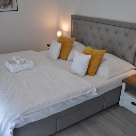 Kinga Apartman Dunajska Streda Ngoại thất bức ảnh