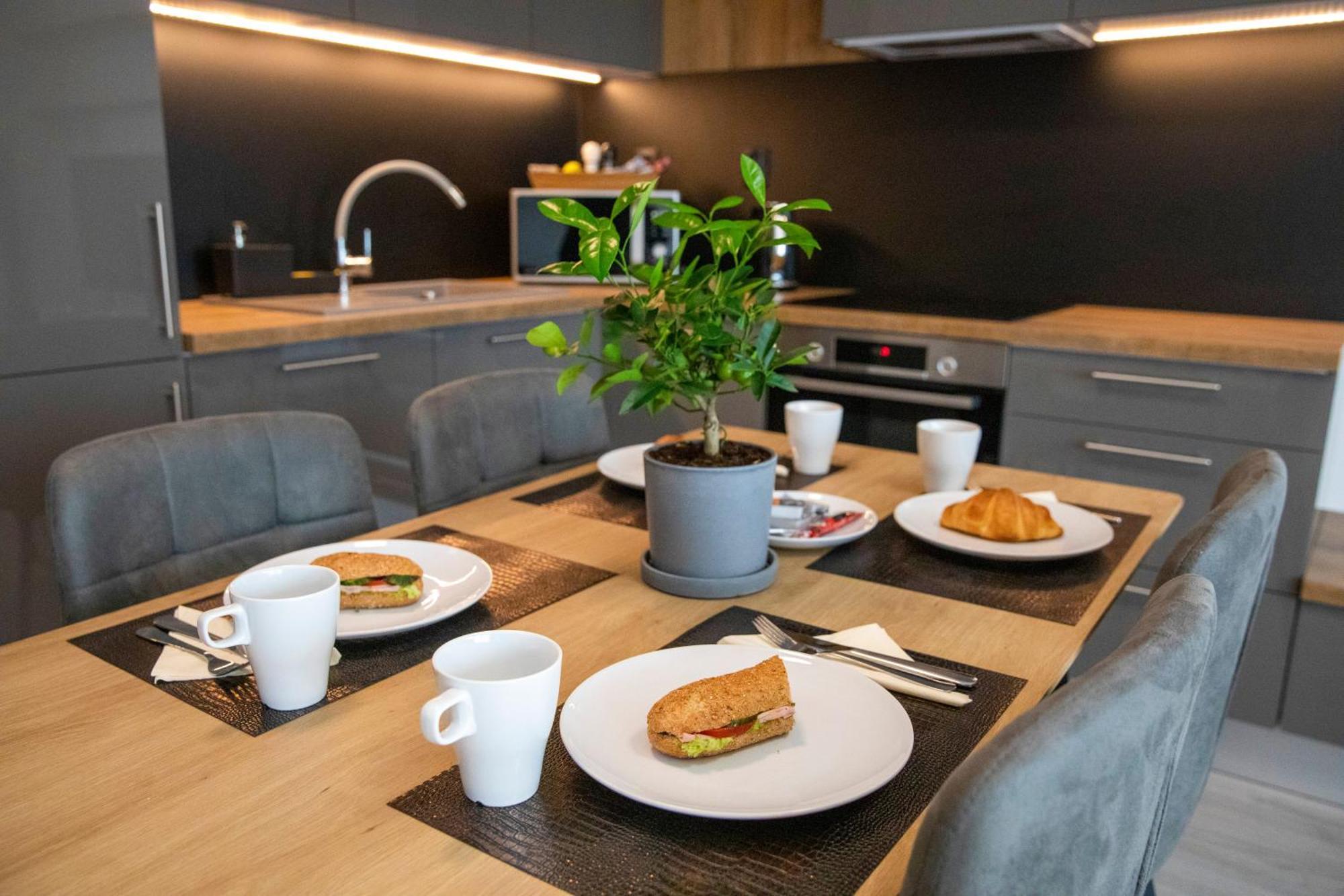 Kinga Apartman Dunajska Streda Ngoại thất bức ảnh