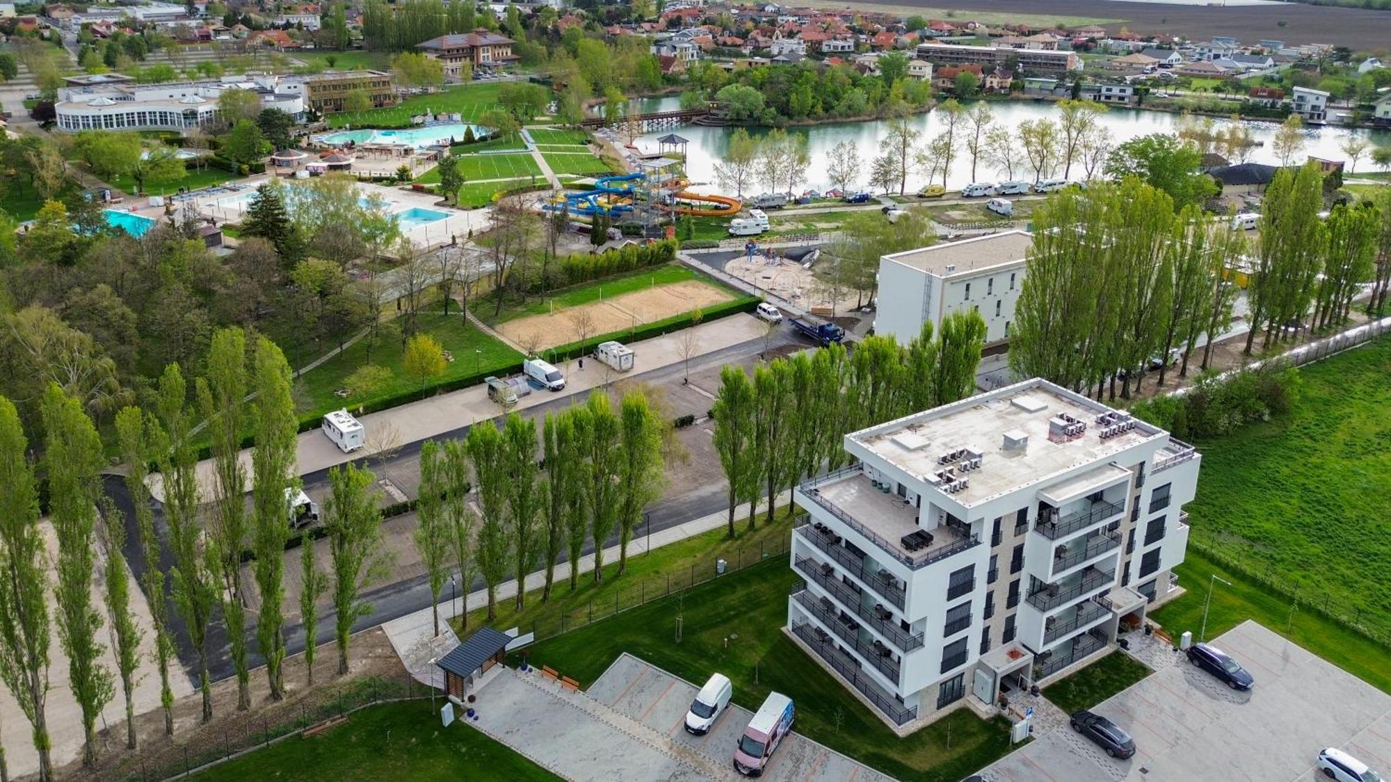 Kinga Apartman Dunajska Streda Ngoại thất bức ảnh