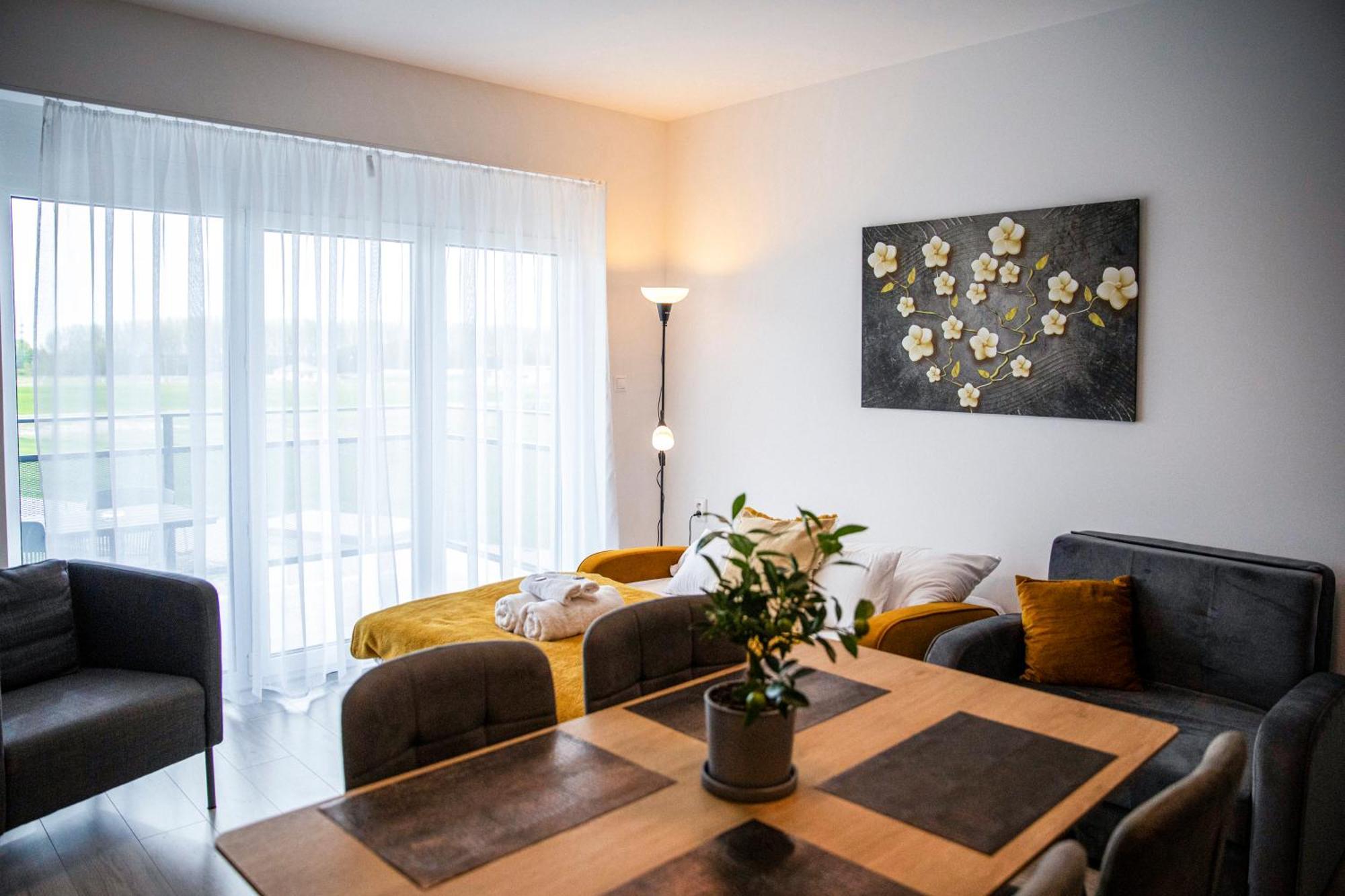 Kinga Apartman Dunajska Streda Ngoại thất bức ảnh