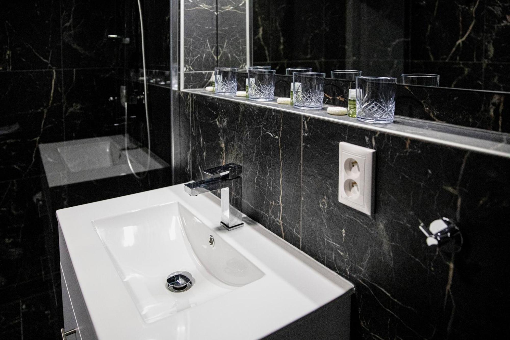 Kinga Apartman Dunajska Streda Ngoại thất bức ảnh