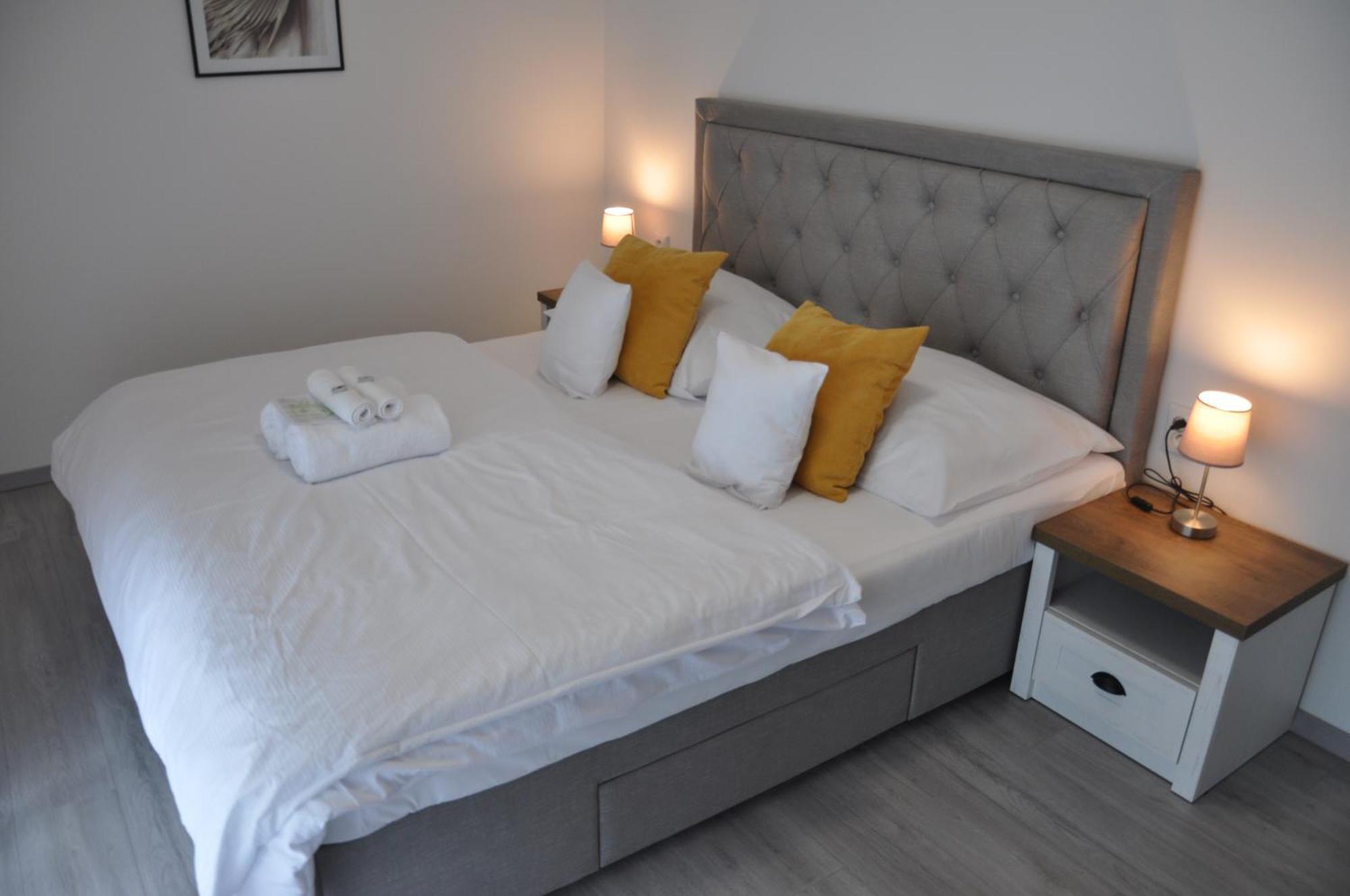 Kinga Apartman Dunajska Streda Ngoại thất bức ảnh